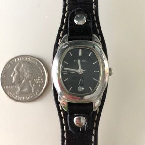 Fossil ladies watch- needs battery